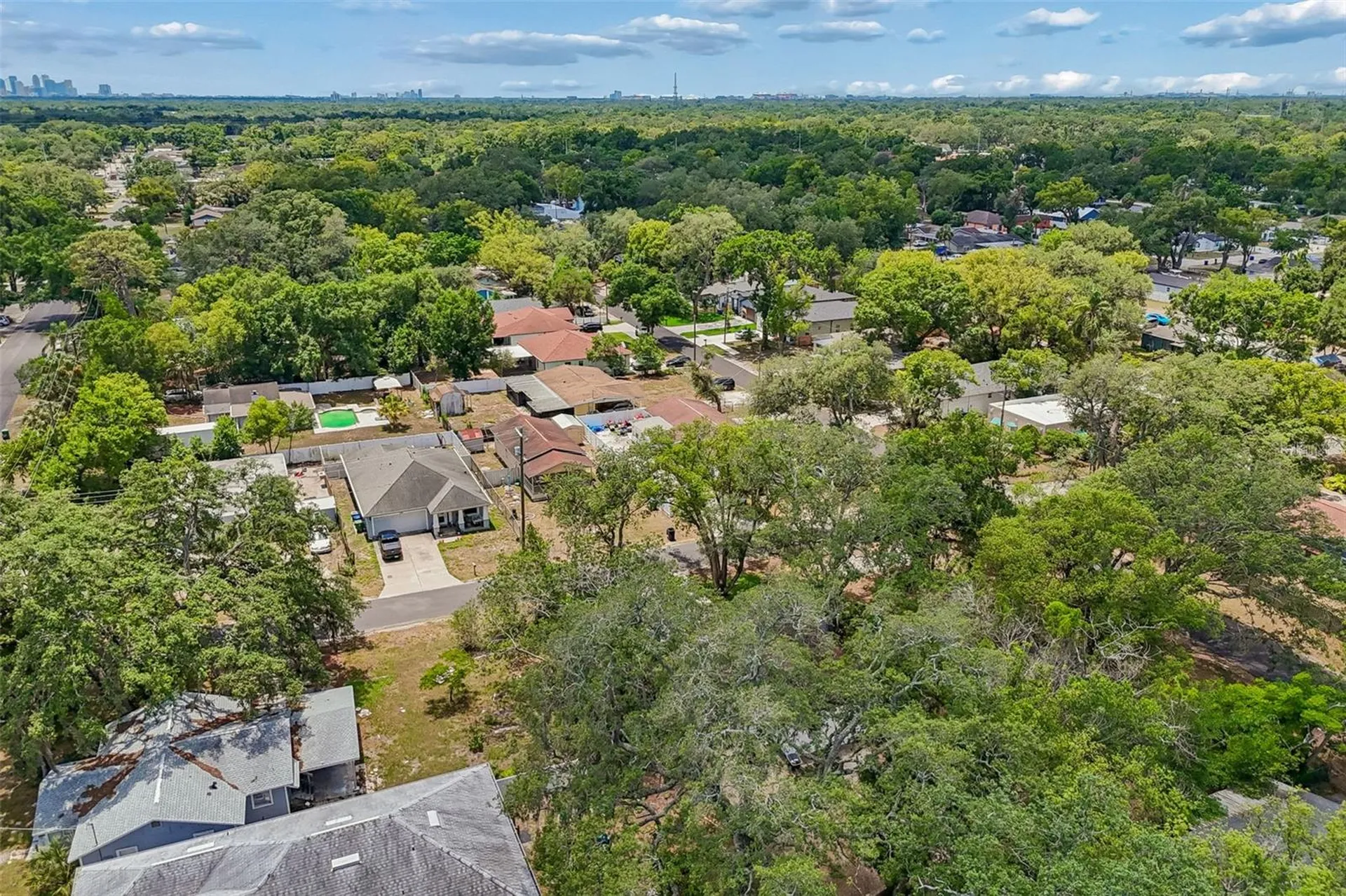1105 W Yukon Street Tampa FL 33604