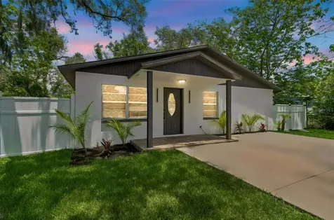 1105 W Yukon Street Tampa FL 33604