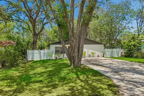 1105 W Yukon Street Tampa FL 33604