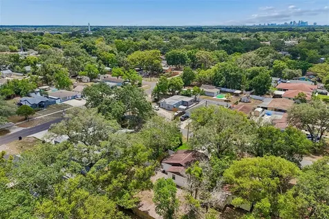 1105 W Yukon Street Tampa FL 33604