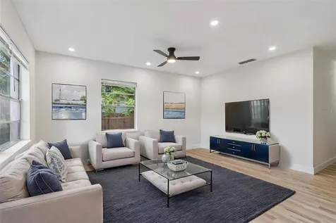 1105 W Yukon Street Tampa FL 33604