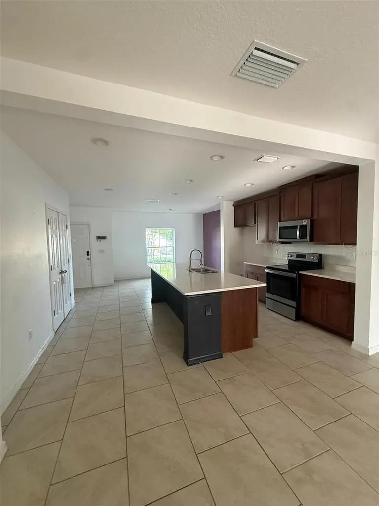 1182 Sand Torch Circle Davenport FL 33837