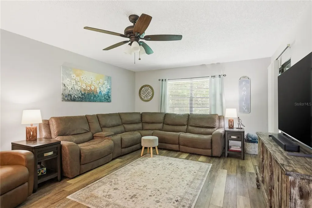 4041 Arrowwood Court Palm Harbor FL 34684