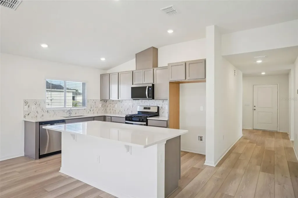 9855 Orion Loop Leesburg FL 34788