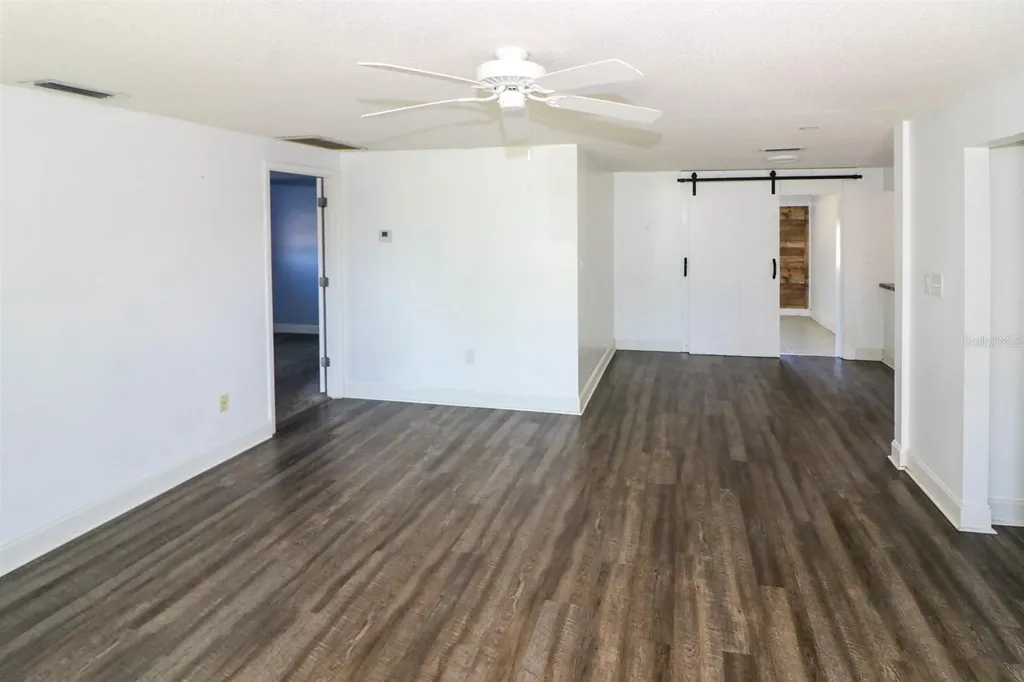 582 Ridgewood Street NW Port Charlotte FL 33952
