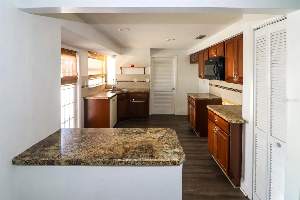 582 Ridgewood Street NW Port Charlotte FL 33952