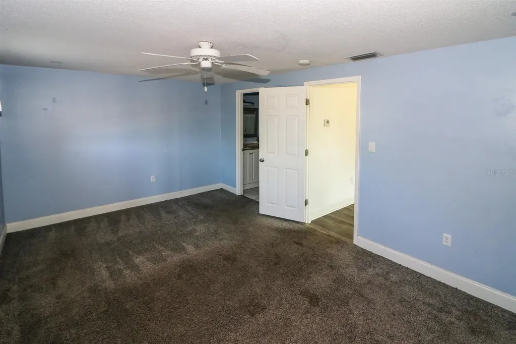 582 Ridgewood Street NW Port Charlotte FL 33952