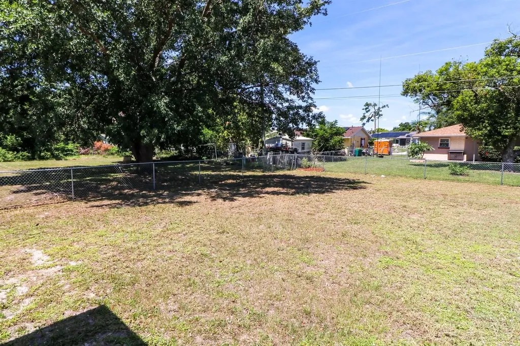 582 Ridgewood Street NW Port Charlotte FL 33952