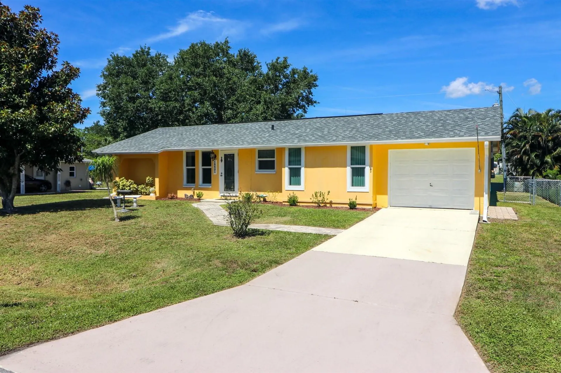 582 Ridgewood Street NW Port Charlotte FL 33952