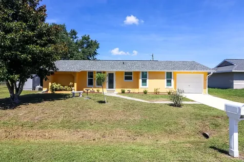 582 Ridgewood Street NW Port Charlotte FL 33952