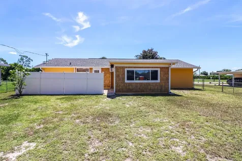 582 Ridgewood Street NW Port Charlotte FL 33952