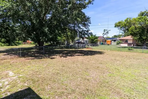 582 Ridgewood Street NW Port Charlotte FL 33952