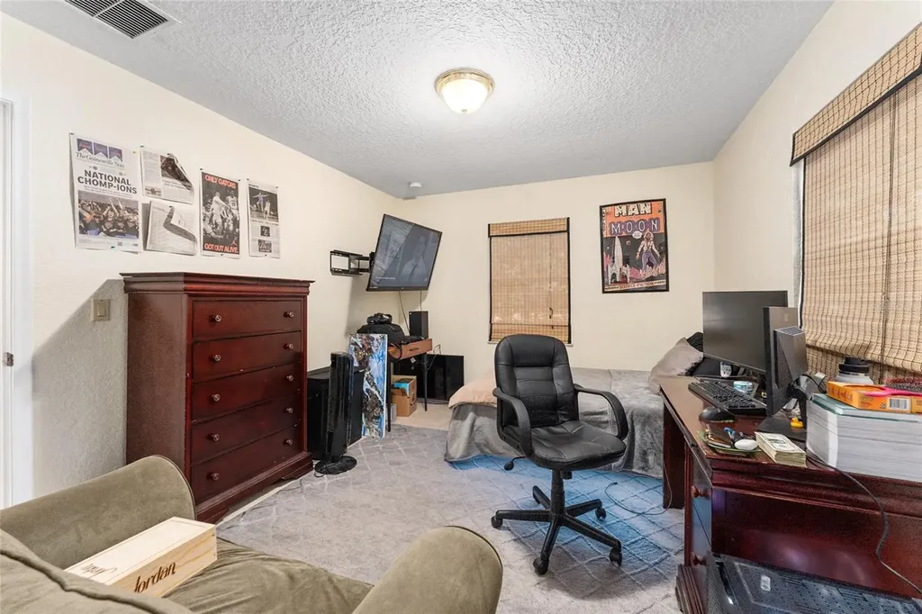 3025 W University Avenue Gainesville FL 32607