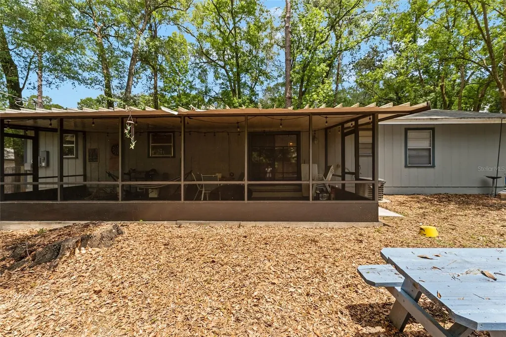 3025 W University Avenue Gainesville FL 32607