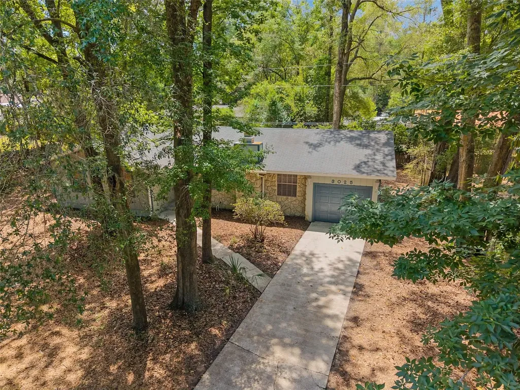 3025 W University Avenue Gainesville FL 32607