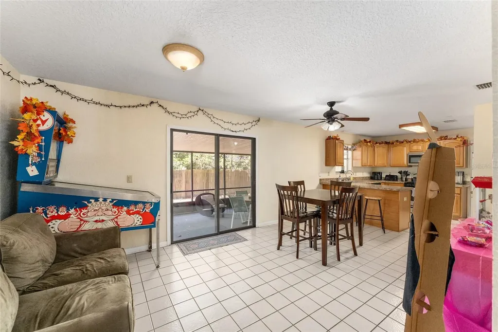 3025 W University Avenue Gainesville FL 32607