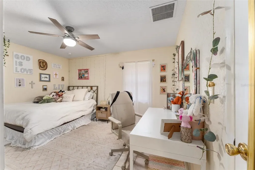 3025 W University Avenue Gainesville FL 32607