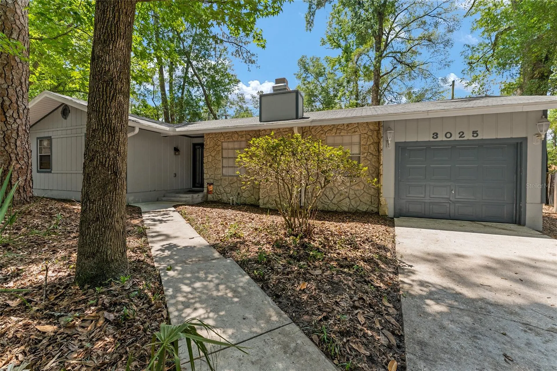 3025 W University Avenue Gainesville FL 32607