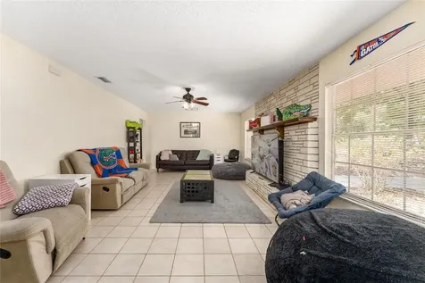 3025 W University Avenue Gainesville FL 32607