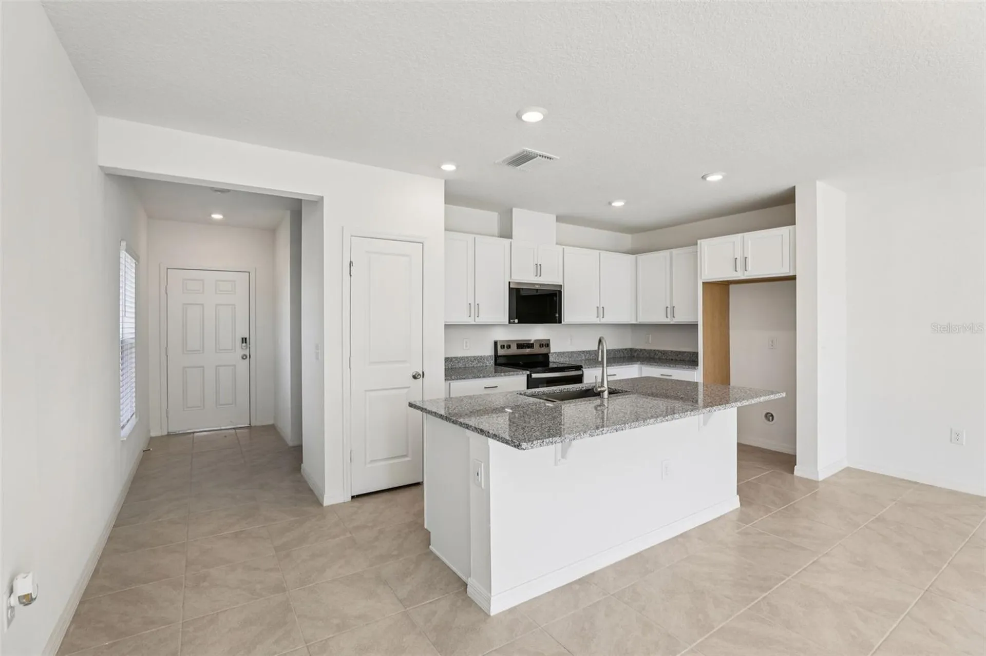 379 Sequoia Drive Lake Wales FL 33859