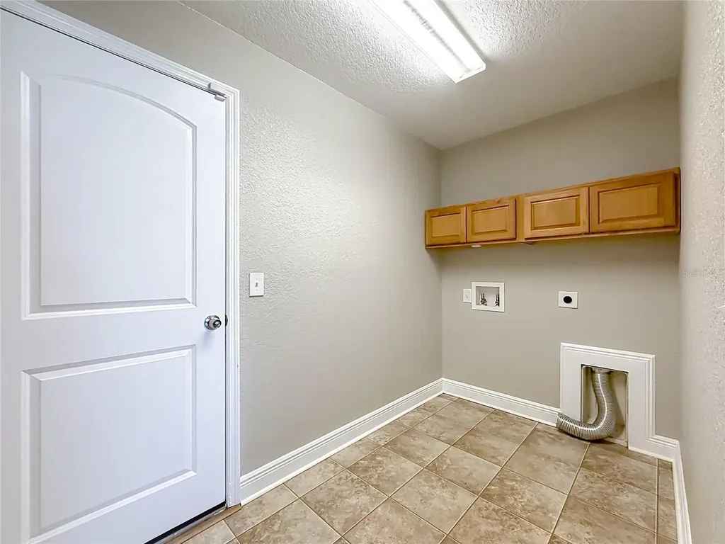 3883 SE 99th Street Belleview FL 34420
