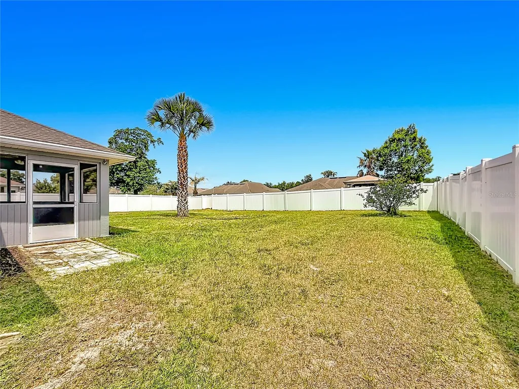 3883 SE 99th Street Belleview FL 34420