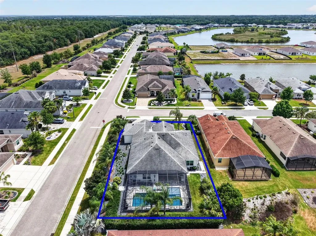 2493 Pawtucket Pass Mount Dora FL 32757