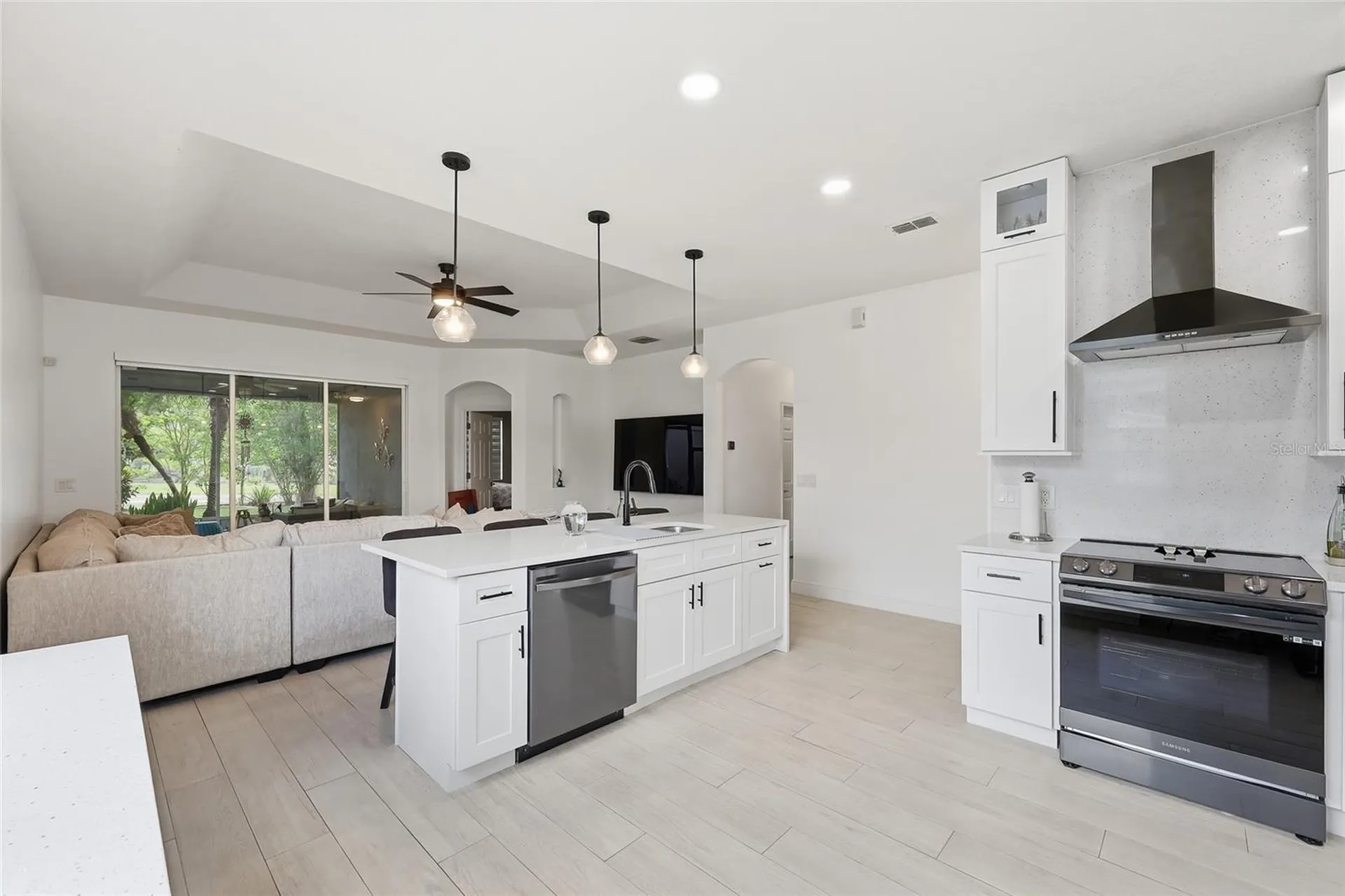 14033 Bradbury Road Orlando FL 32828