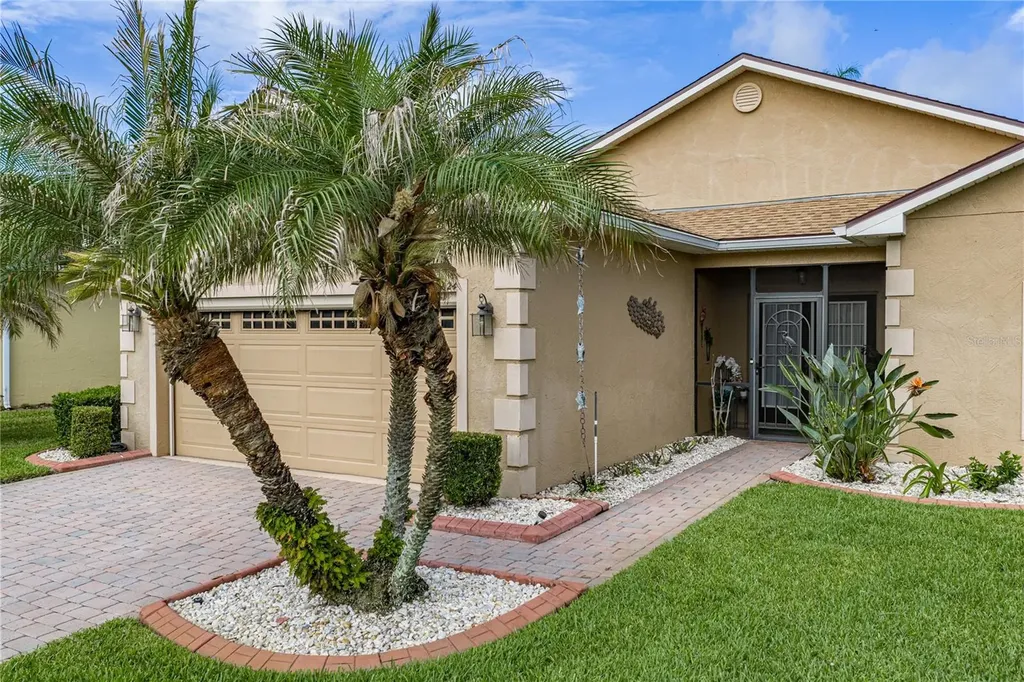 5024 Pebble Beach Boulevard Winter Haven FL 33884