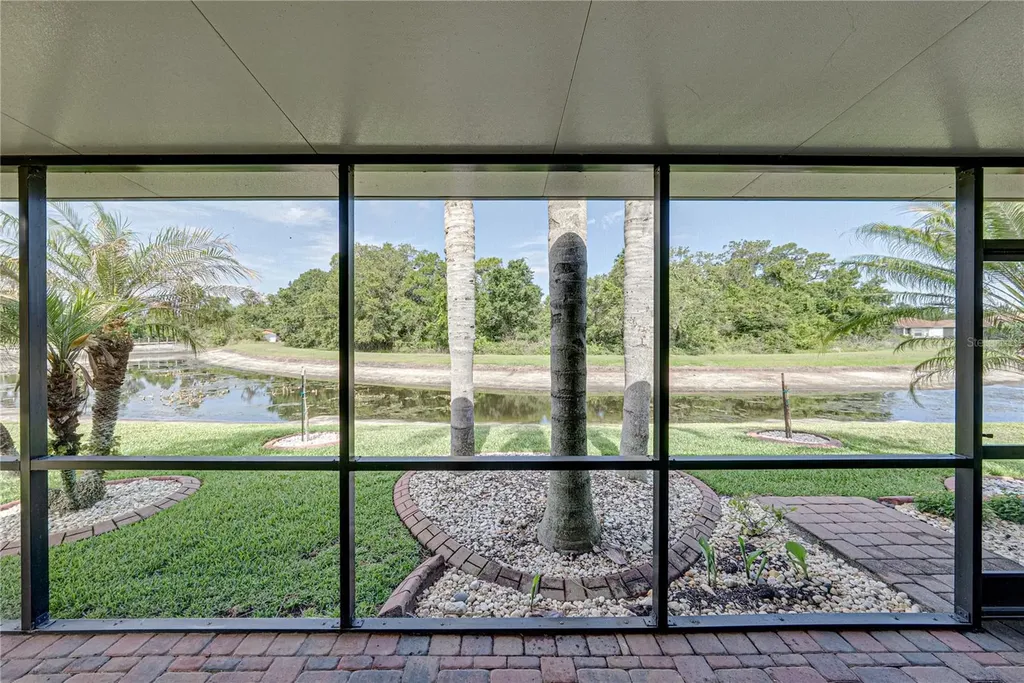5024 Pebble Beach Boulevard Winter Haven FL 33884
