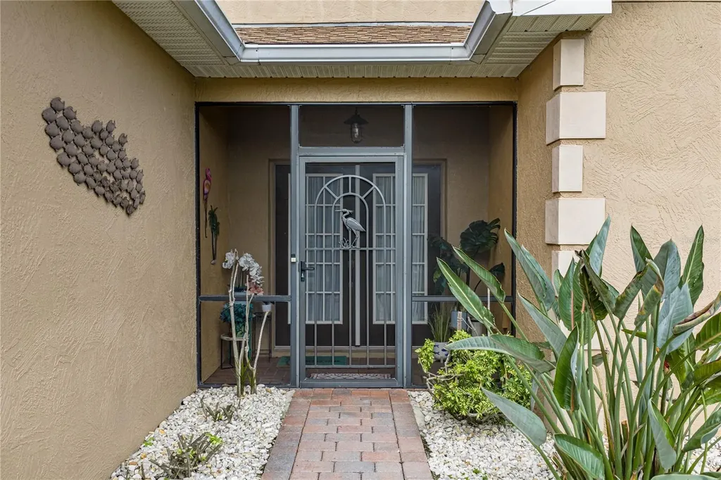 5024 Pebble Beach Boulevard Winter Haven FL 33884