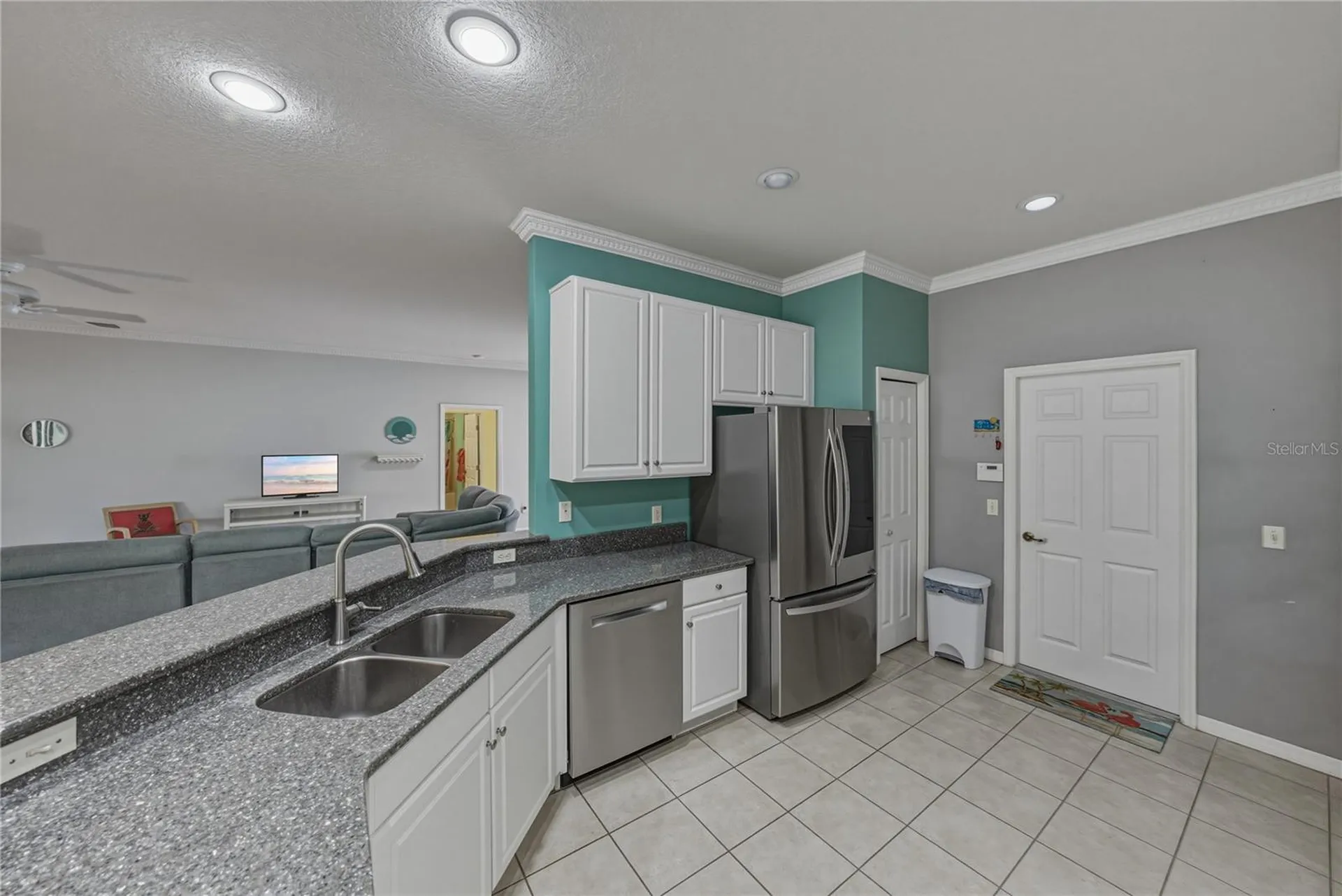 5024 Pebble Beach Boulevard Winter Haven FL 33884