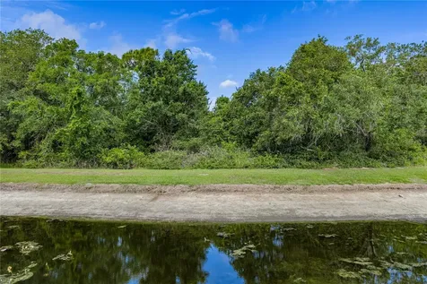 5024 Pebble Beach Boulevard Winter Haven FL 33884