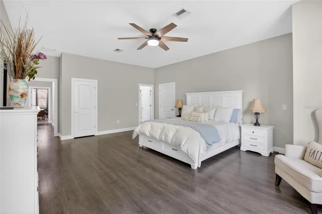 750 Grand Cypress Lane Tarpon Springs FL 34689