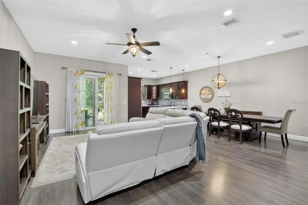 750 Grand Cypress Lane Tarpon Springs FL 34689