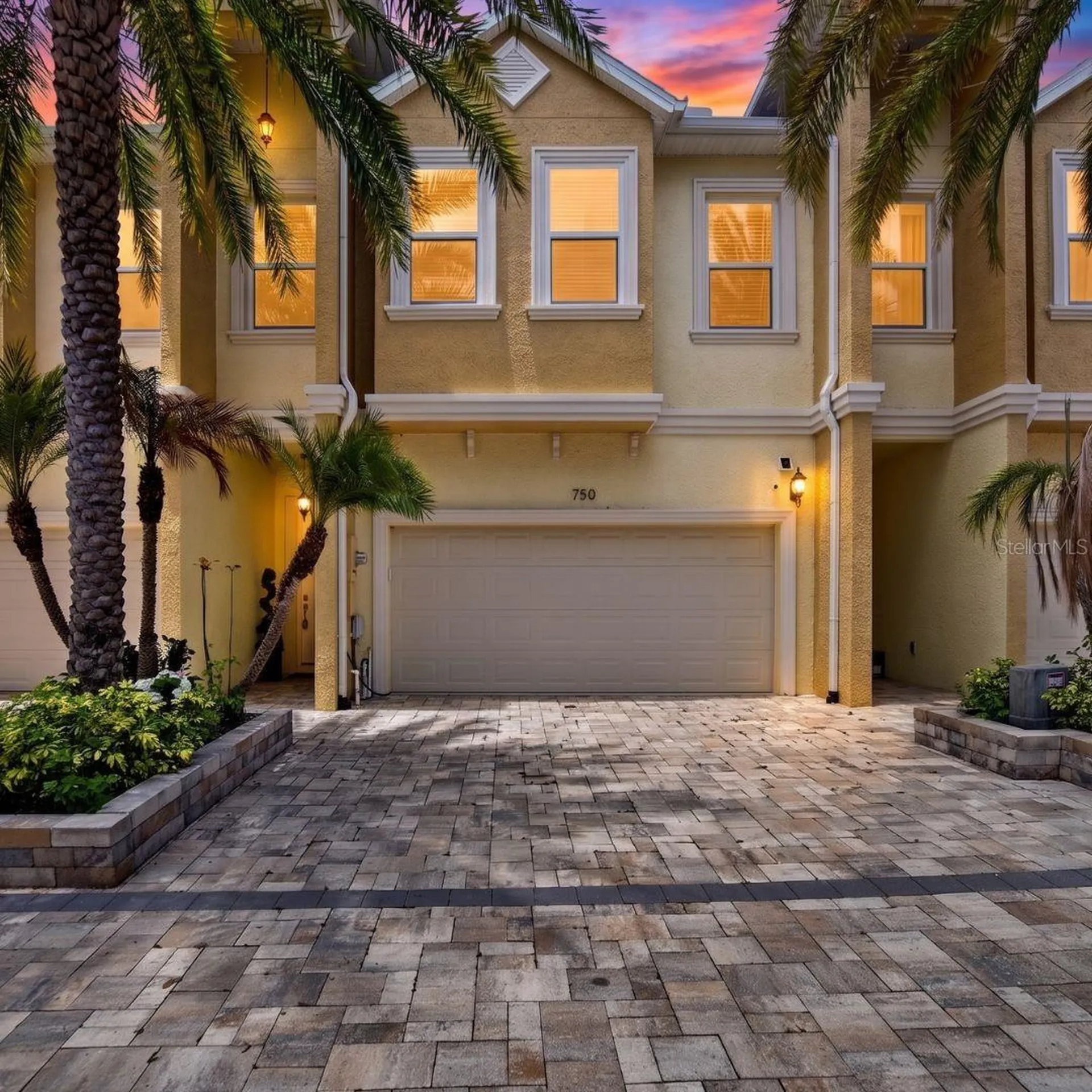 750 Grand Cypress Lane Tarpon Springs FL 34689