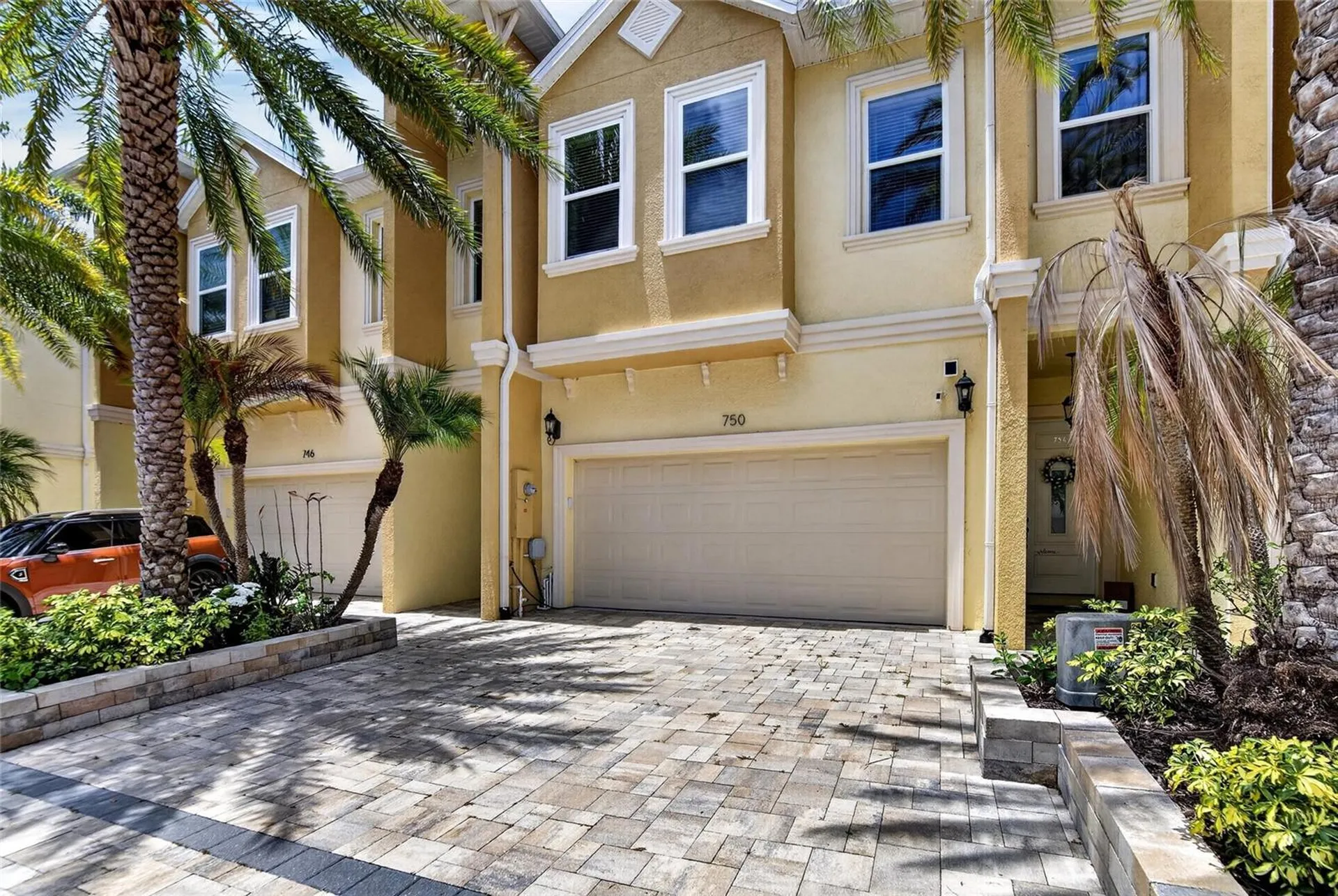 750 Grand Cypress Lane Tarpon Springs FL 34689