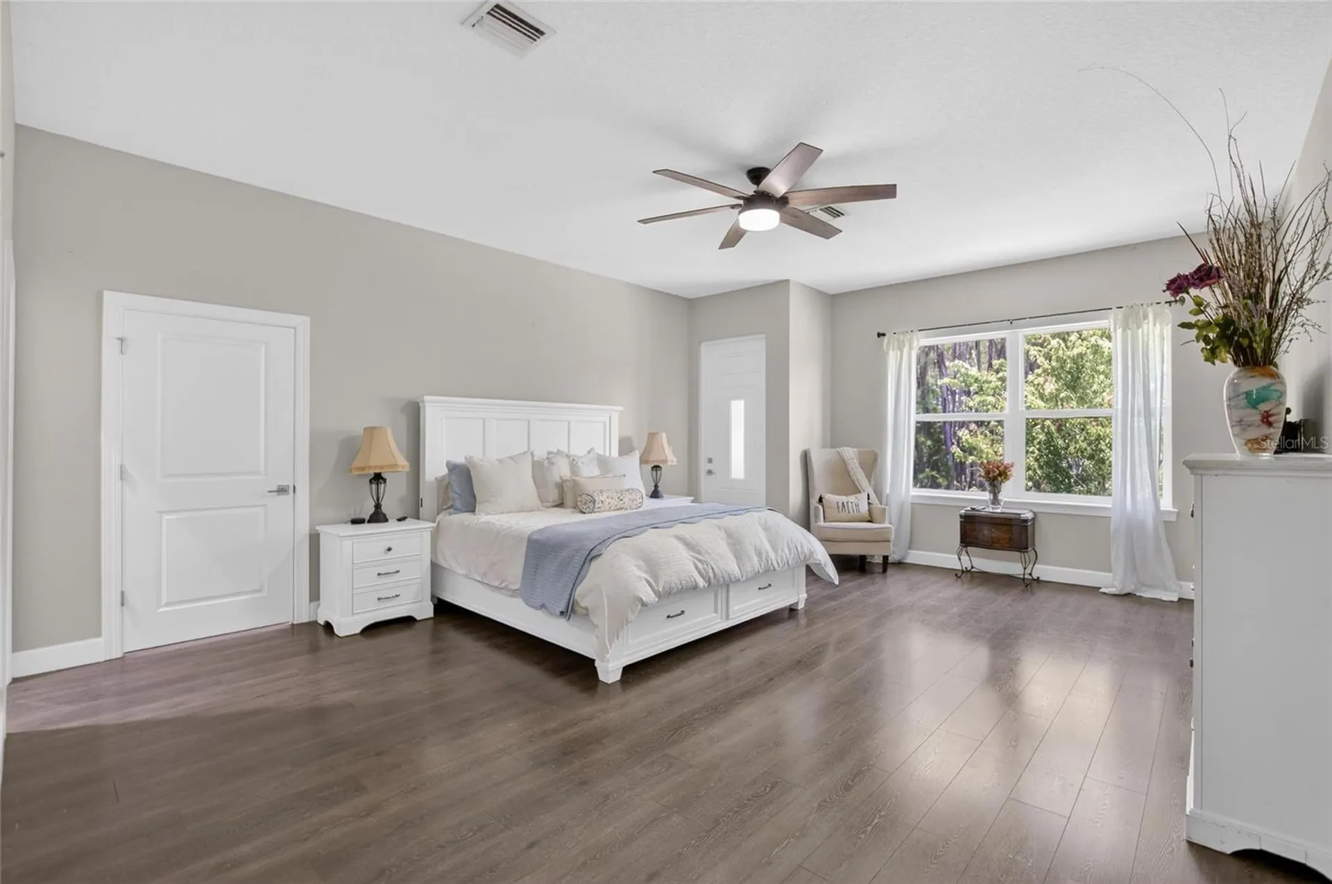 750 Grand Cypress Lane Tarpon Springs FL 34689