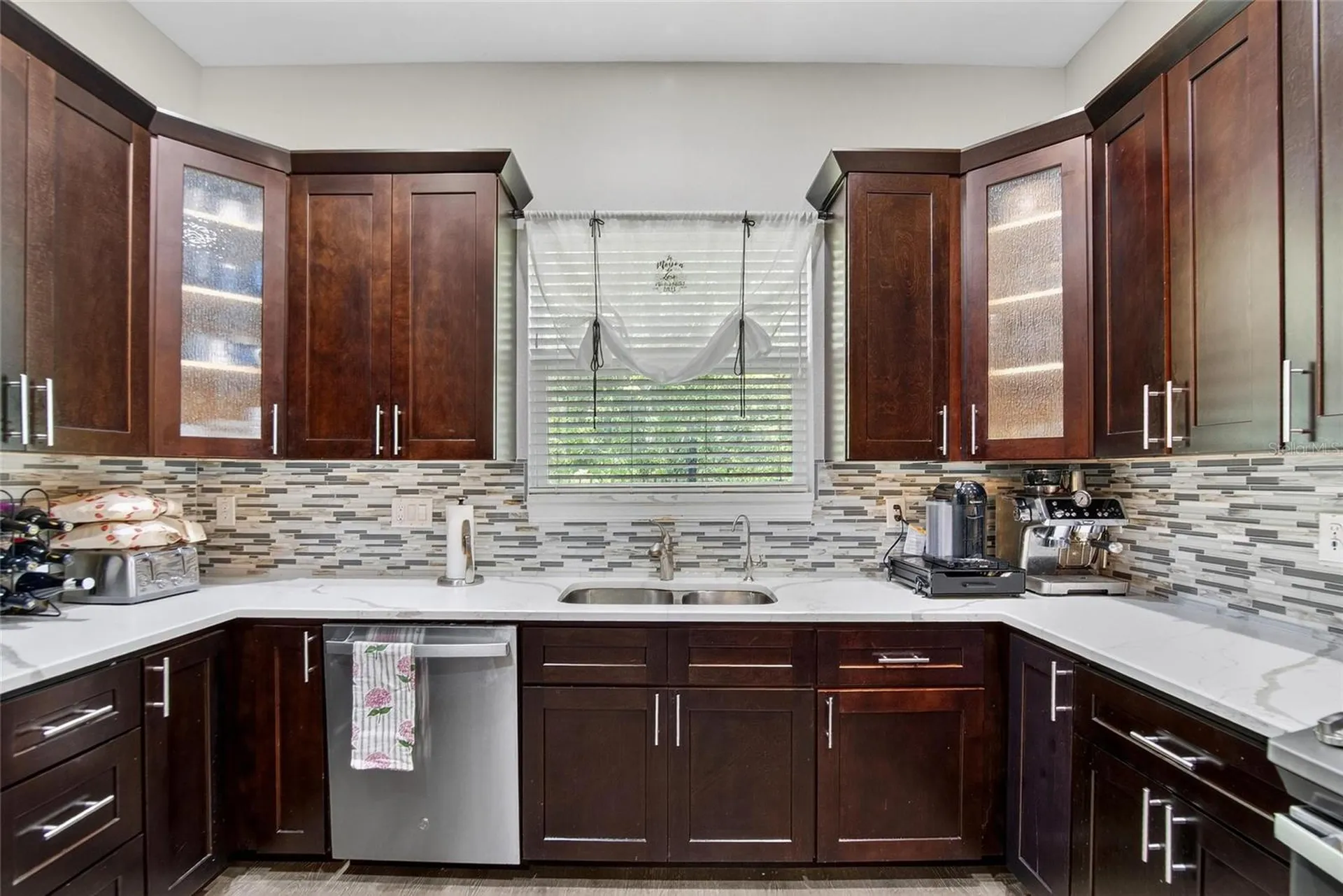 750 Grand Cypress Lane Tarpon Springs FL 34689