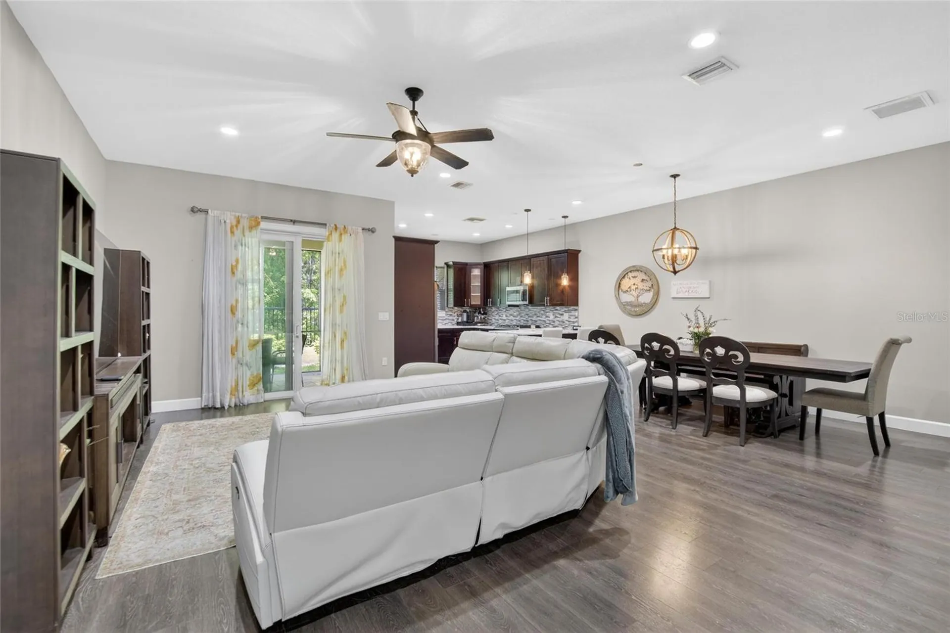 750 Grand Cypress Lane Tarpon Springs FL 34689