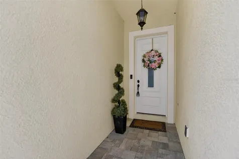 750 Grand Cypress Lane Tarpon Springs FL 34689