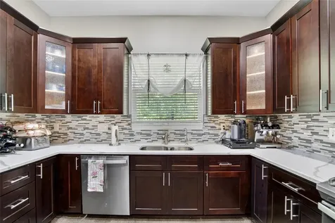 750 Grand Cypress Lane Tarpon Springs FL 34689