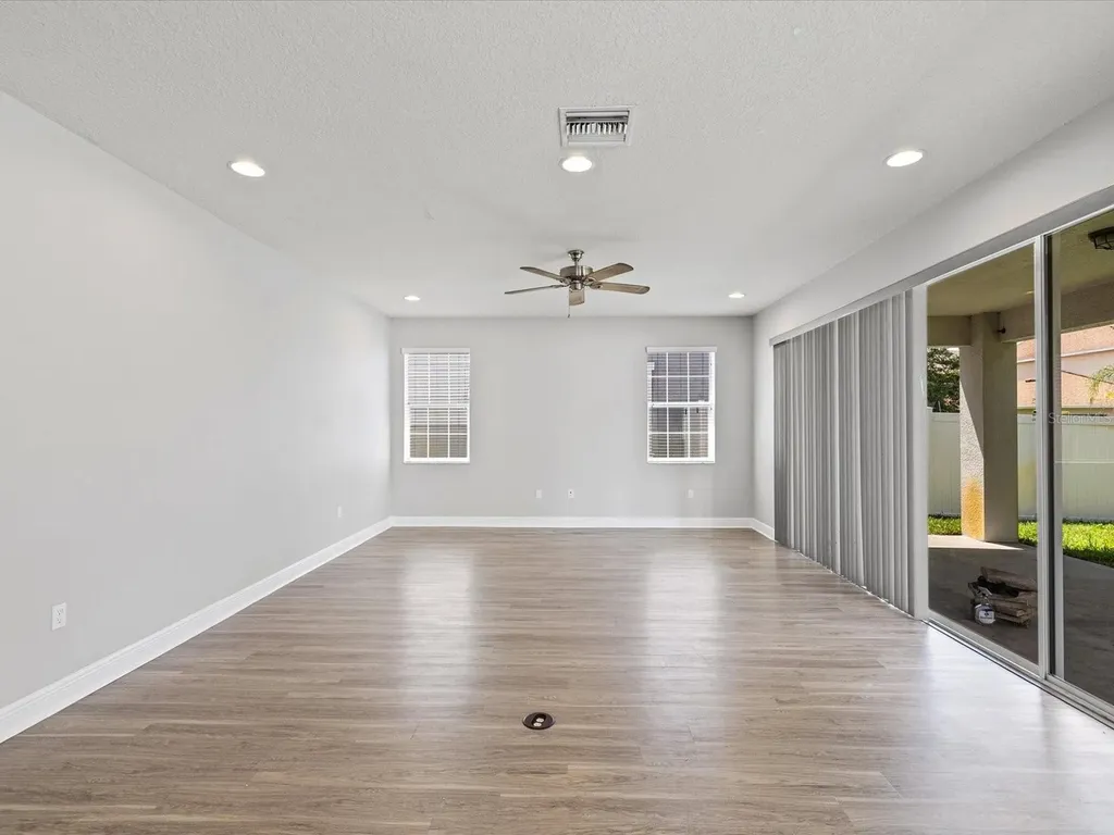 7105 Park Tree Drive Tampa FL 33625