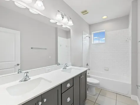7105 Park Tree Drive Tampa FL 33625