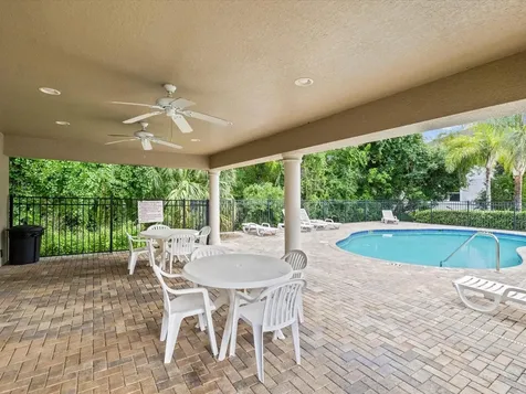 7105 Park Tree Drive Tampa FL 33625
