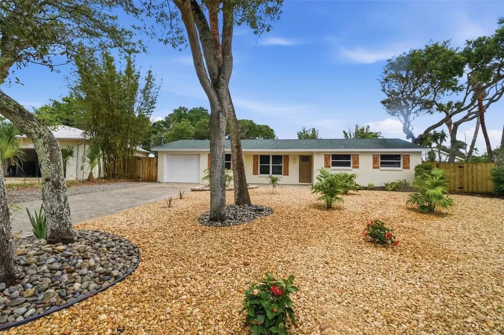 1 Carley Circle New Smyrna Beach FL 32169