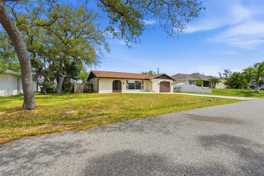 1250 Horizon Road Venice FL 34293
