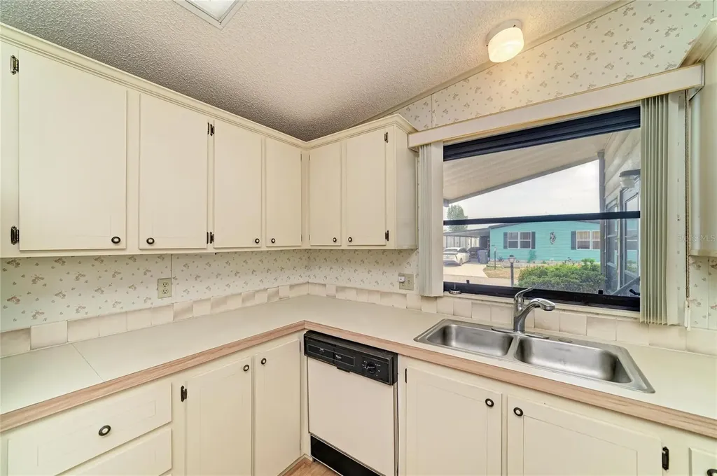 6710 36th Avenue E Palmetto FL 34221