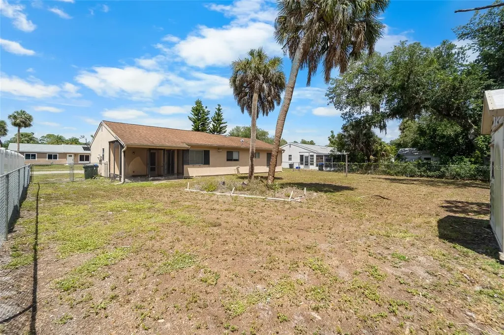 4577 Maraldo Avenue North Port FL 34287