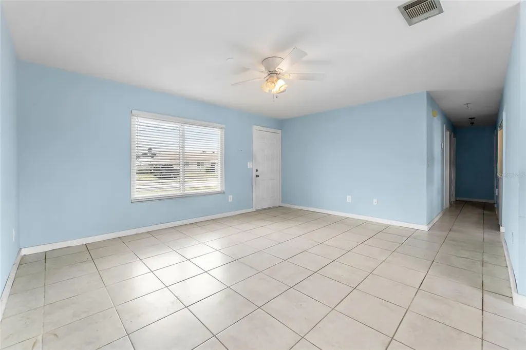 4577 Maraldo Avenue North Port FL 34287